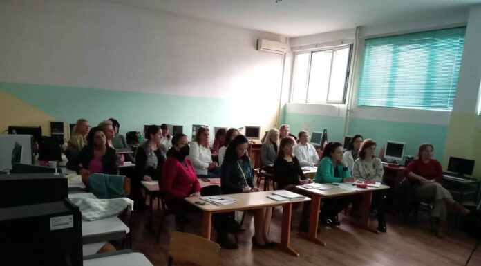 Обука на тема: Градење партнерства со родители и вклучување на родовата перспектива во училишни активности.